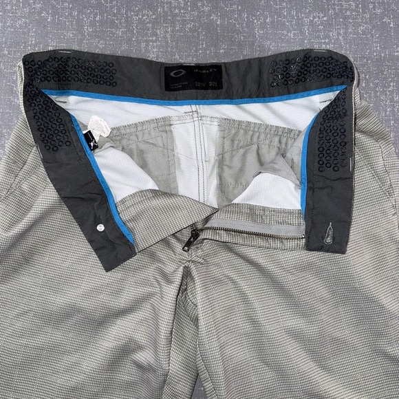 Oakley Pants Mens 32 Gray Check Chino Straight Leg Casual Golf Outdoor Logo - Picture 6 of 13